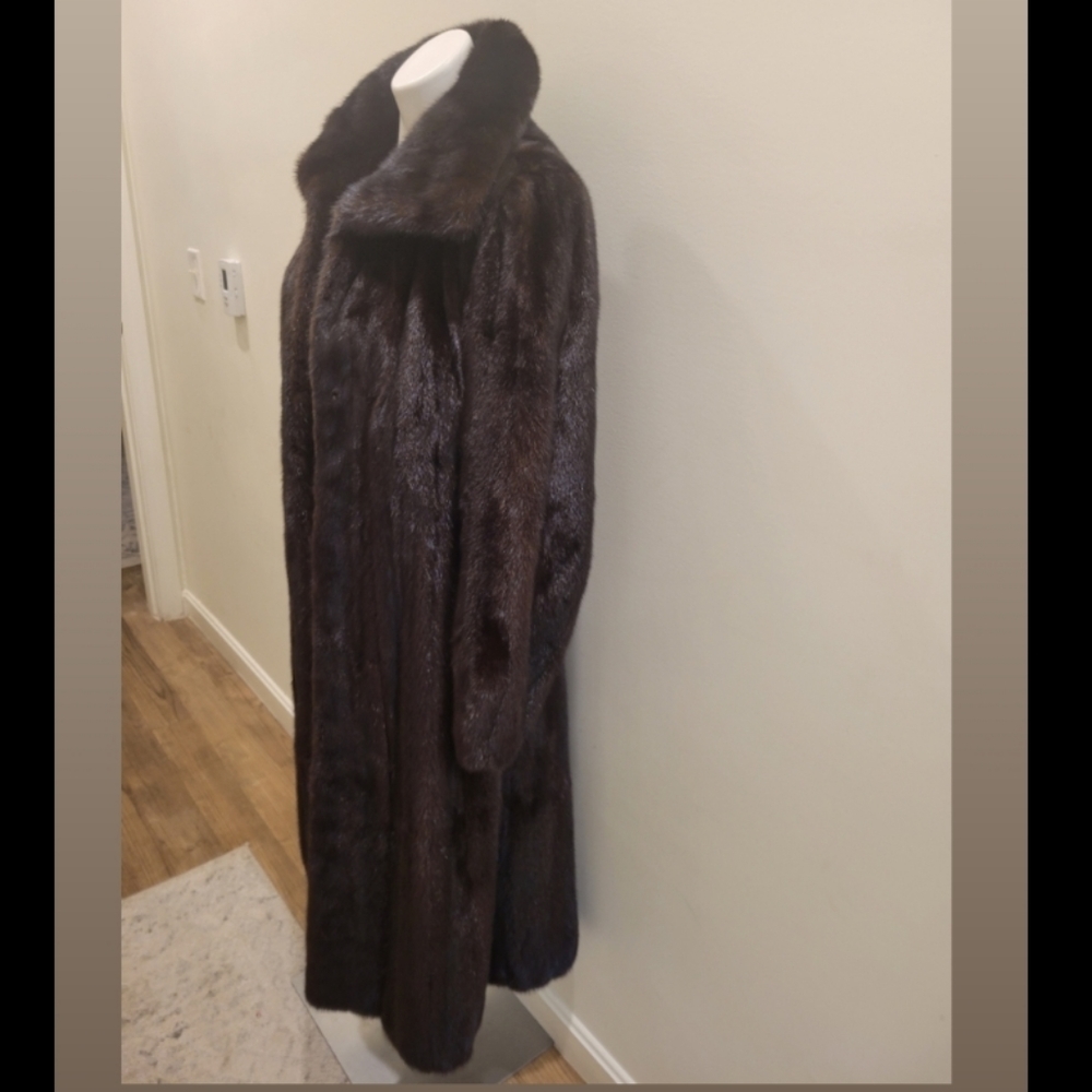 NATURAL Female Mahogany Full Length Mink Coat - Picture 3 of 14